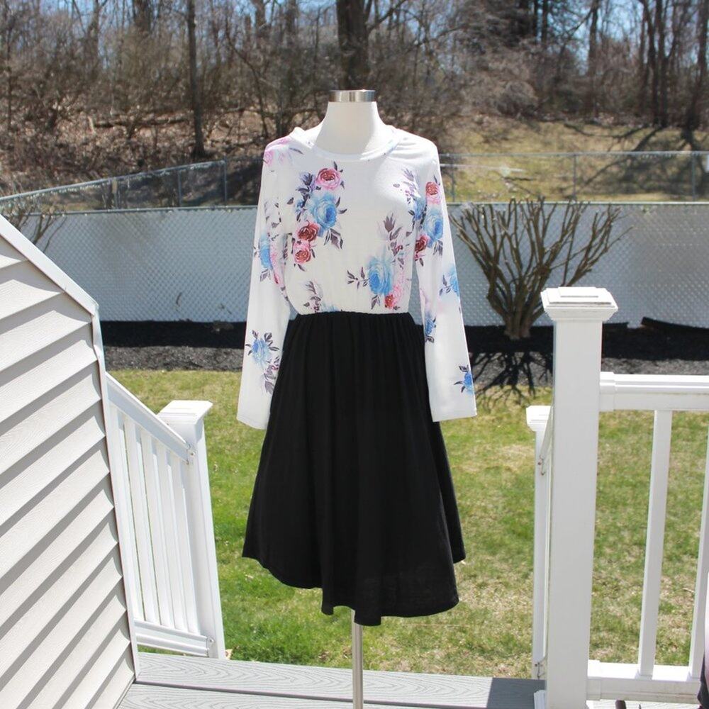 Yidarton Women's Floral Midi Dress Romantic Floral Long Sleeve Pockets Size S